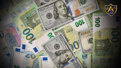 الدولار الأمريكي يعود للهبوط قبل قرار الفيدرالي.. واليورو يصعد بنحو 1% في جلسة اليوم